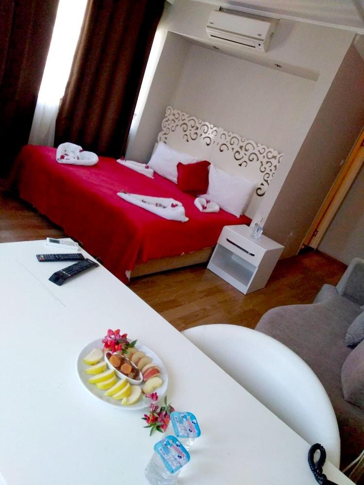 إزمير Wox Ew Hotel المظهر الخارجي الصورة
